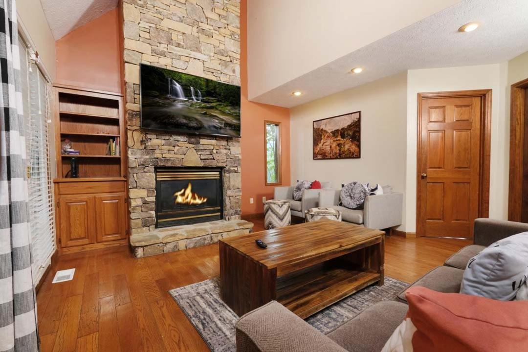 Gateway To The Smokies Villa Pigeon Forge Exterior foto